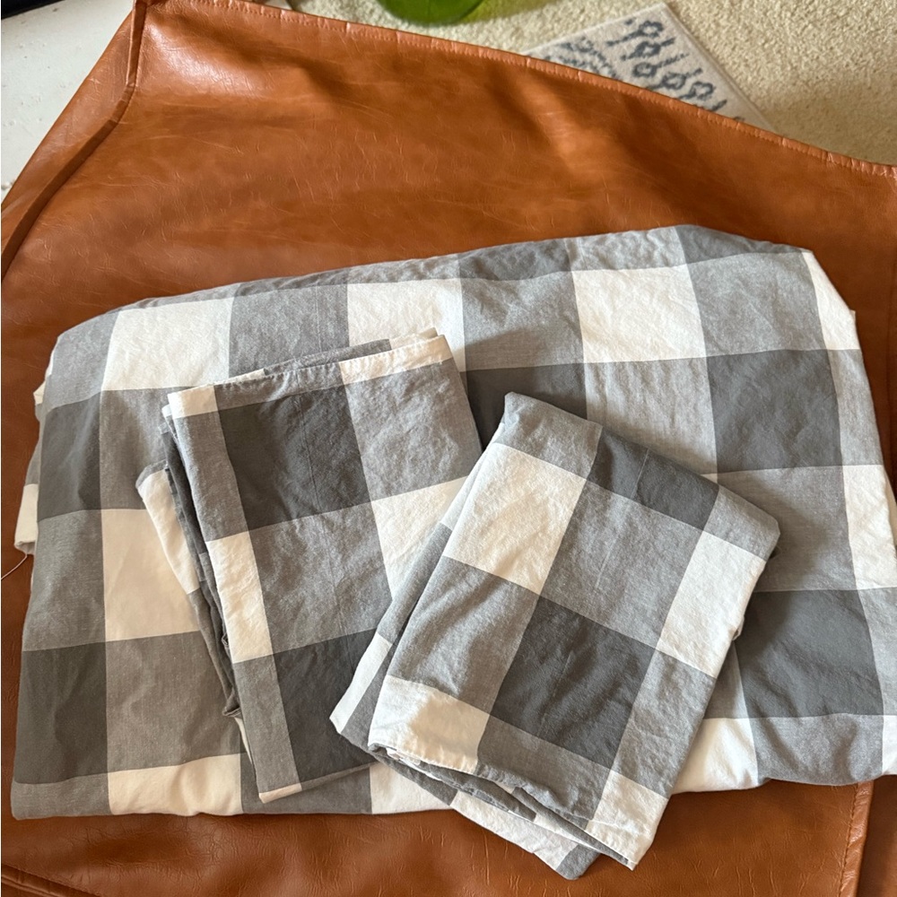 IKEA Gray and White Checkered Duvet Cover Set
